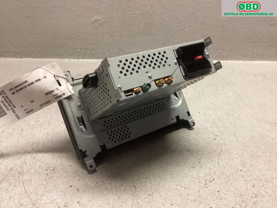 Bilstereo navigasjon til Mercedes Sprinter 2013-2018 (Fase 2) (906) (906) (MERCEDES|A 906 900 43 01|)
