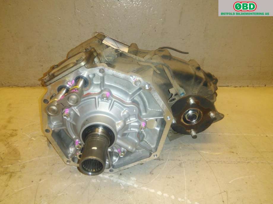 Girkasse 4WD fordelingskasse til Toyota Hilux 2012-2016 (TOYOTA|361000K270|)