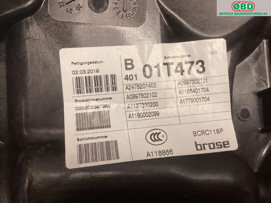 Ruteheis venstre bak til Mercedes CLA 2019-->> (C118) (C118) (MERCEDES|A 118 730 05 01|A 000 906 15 07|)