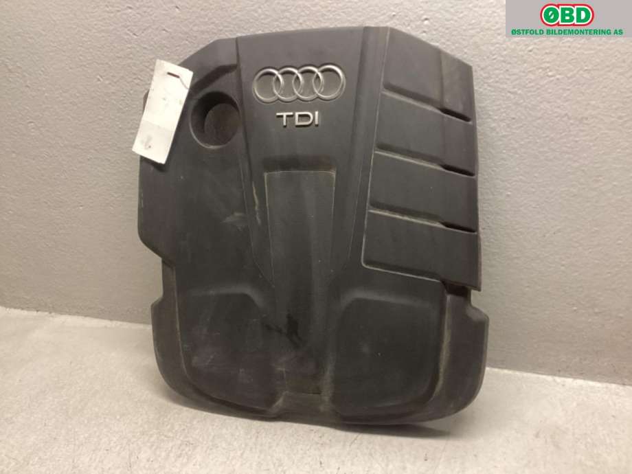 Motordeksel over motor til Audi A4 2015-2019 (Type V, Fase 1) (B9) (B9) (AUDI|04L 103 925 P|)