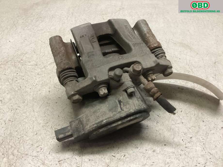 Bremsecaliper høyre bak til Hyundai i40 2012-2017  (HYUNDAI|582303Z700|)