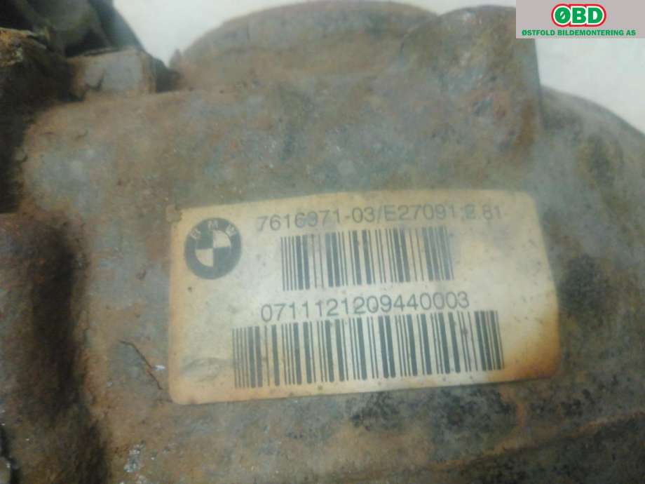 Kardang klokke bak til BMW 1-Serie 2011-2015 (Fase 1) (F20/F21) (F20/F21) (BMW|33 10 7 616 972|)