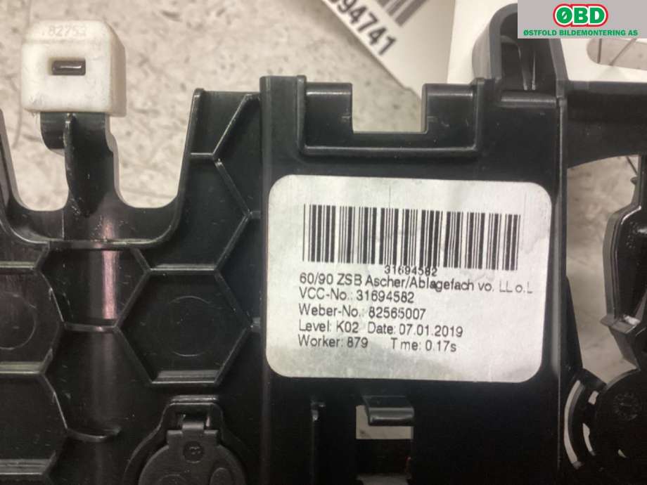 Dashbord askebeger til Volvo V60 / V60 CC 2018-->> (Type II)  (VOLVO|31377381|)