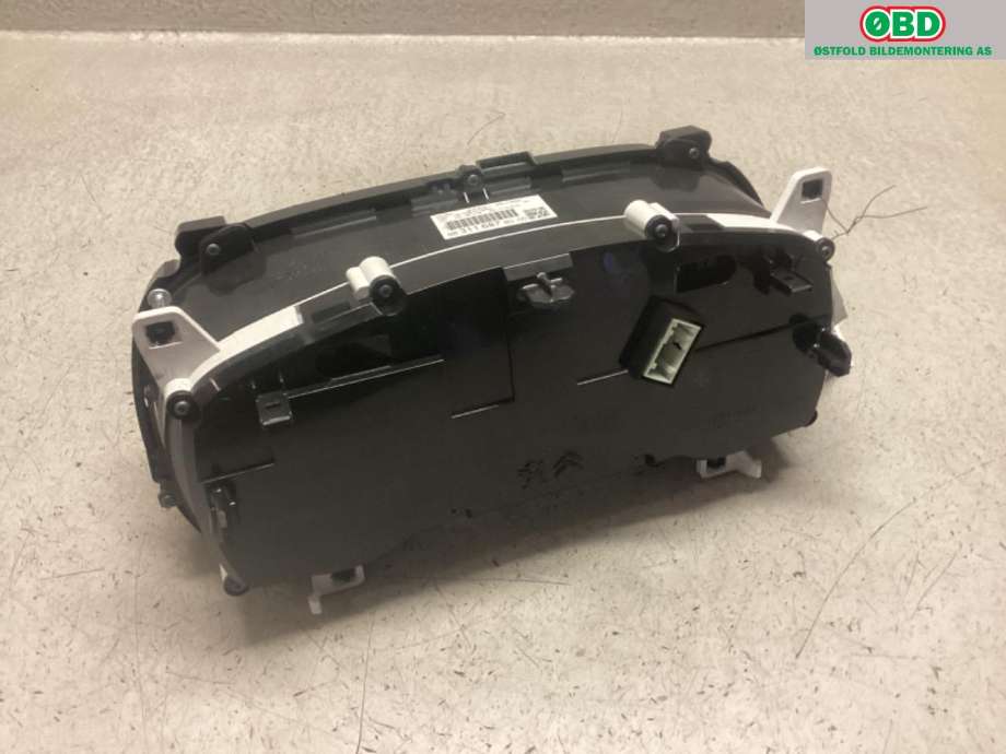 Instrumentpanel til Opel Vivaro C 2020-->>  (OPEL|)