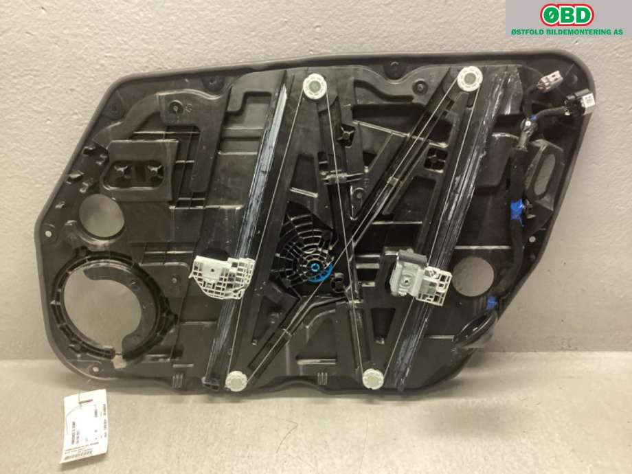 Ruteheis venstre til Kia EV6 2021-->>  (KIA|82471CV010|82450CV010|)