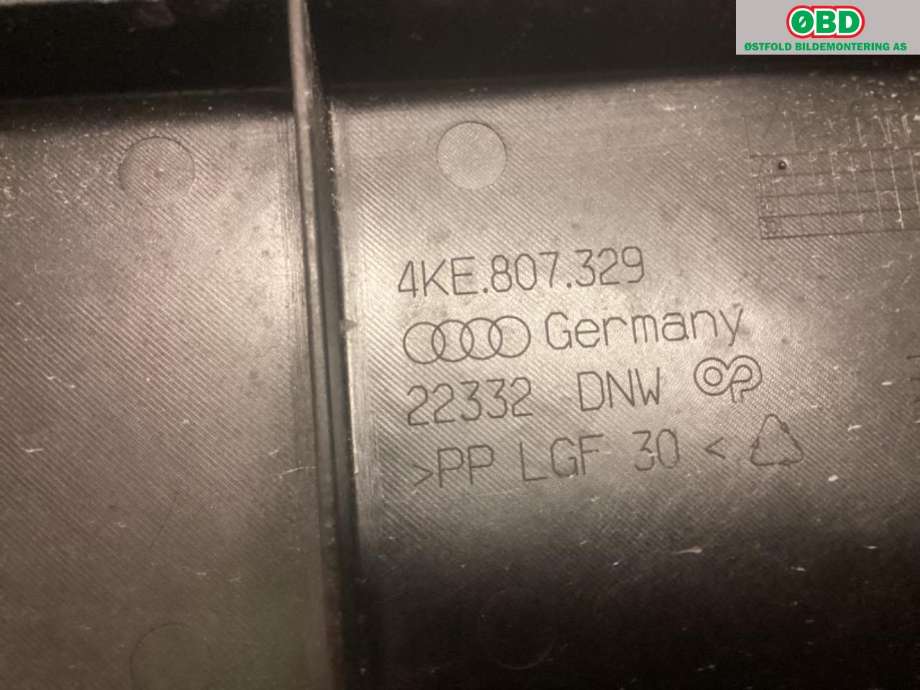 Karosseri bakpart til Audi e-tron 2018-->> (AUDI|4KE 807 329|)