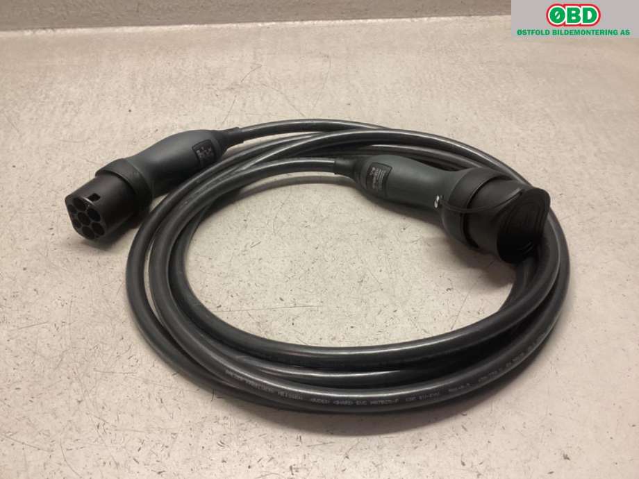 Batterilader kabel til Mercedes EQB 2022-->> (MERCEDES|A 000 583 25 05|)