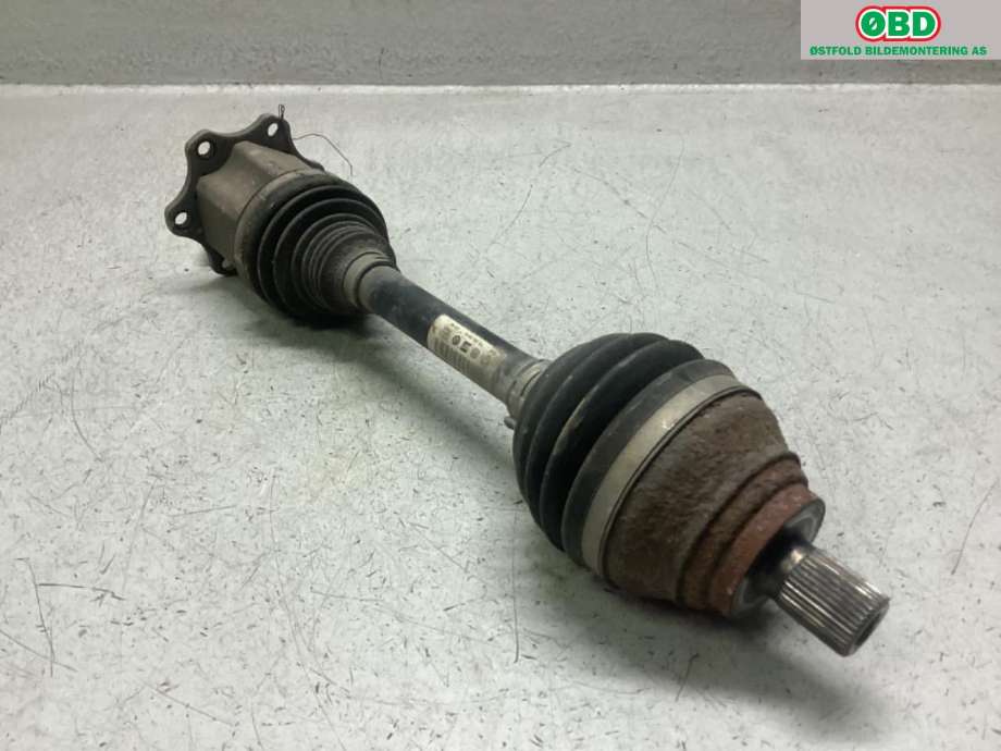 Drivaksel venstre foran til VW Golf VII 2012-2017 (Fase 1)  (VOLKSWAGEN|5Q0 407 271 M|)