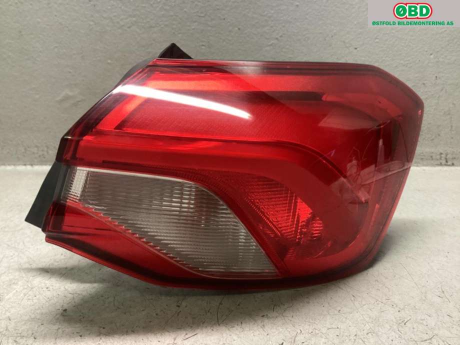 Baklykt høyre til Ford Focus, 2018-->> (Type IV)  (FORD|2374058)