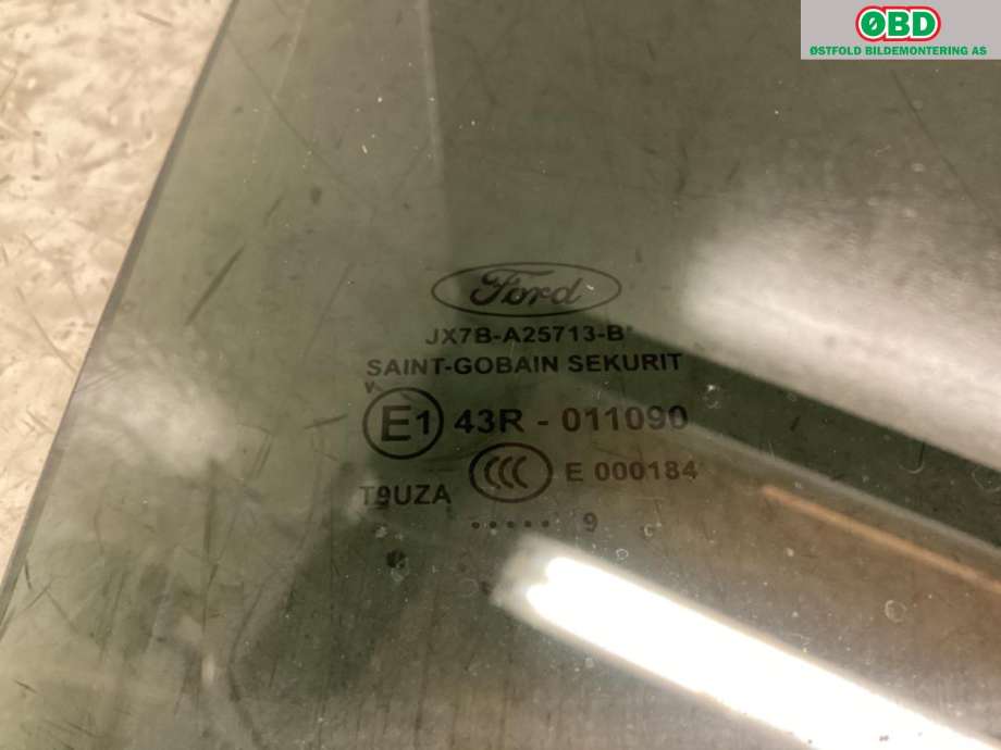 Siderute venstre bak til Ford Focus 2018-->> (Type IV) (FORD|2206589|)