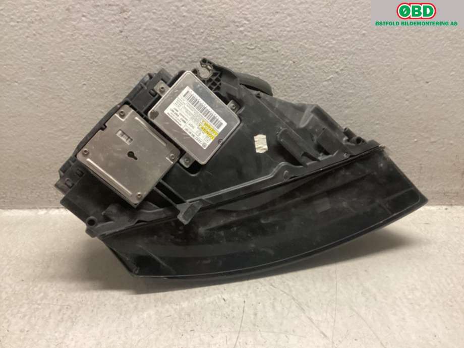 Frontlykt venstre halogen til Audi A5 2007-2016 (Type I) (AUDI|8T0 941 029 AN|)