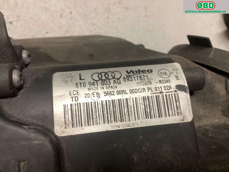 Frontlykt venstre halogen til Audi A5 2007-2016 (Type I) (AUDI|8T0 941 029 AN|)