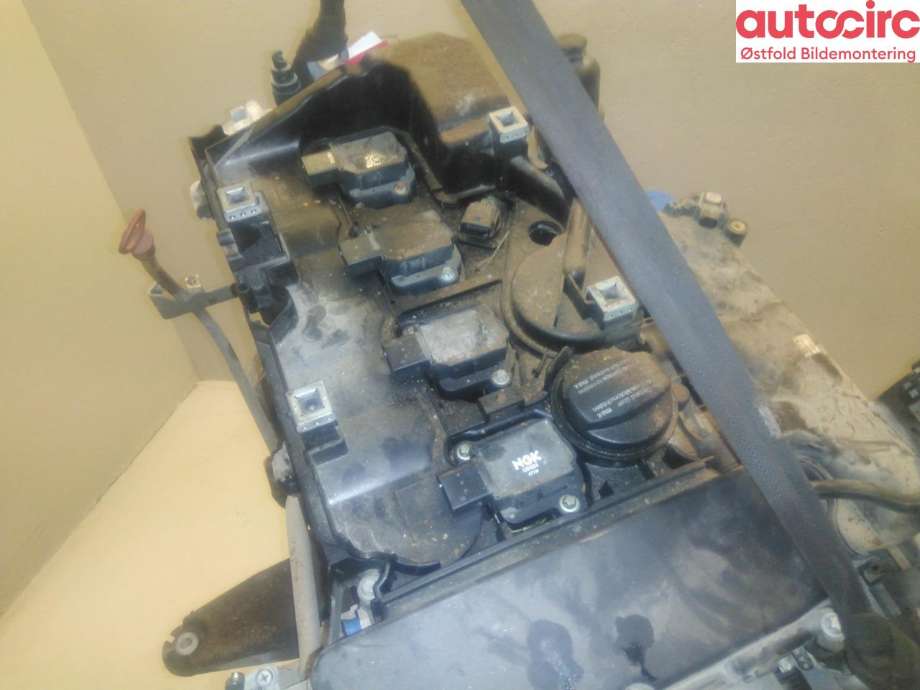 Motor bensin til Mercedes C-Klasse 2007-2011 (Fase 1) (W204) (W204) (MERCEDES|A 271 010 01 46|)