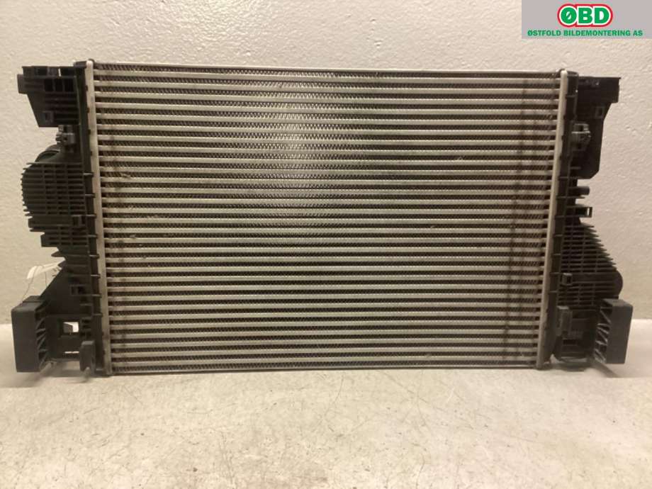 Intercooler til Mercedes CLA 2019-->> (C118) (C118) (MERCEDES|A 247 500 61 00|)
