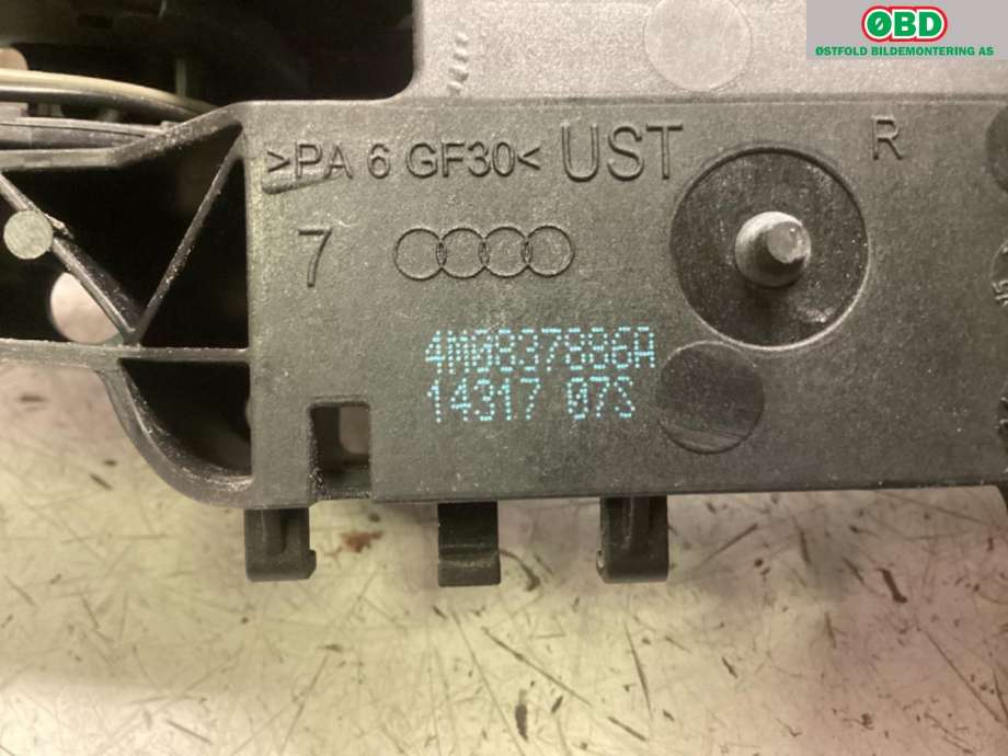 Dørhåndtak utv høyre bak til Audi Q7 2015-->> (Type II) (AUDI|4H0 837 206|4M0 837 886 A|)
