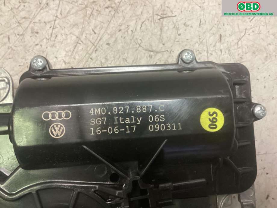 Baklukelås til Audi Q7 2015-->> (Type II)  (AUDI|4M0 827 506 D|4M0 827 887 C|)