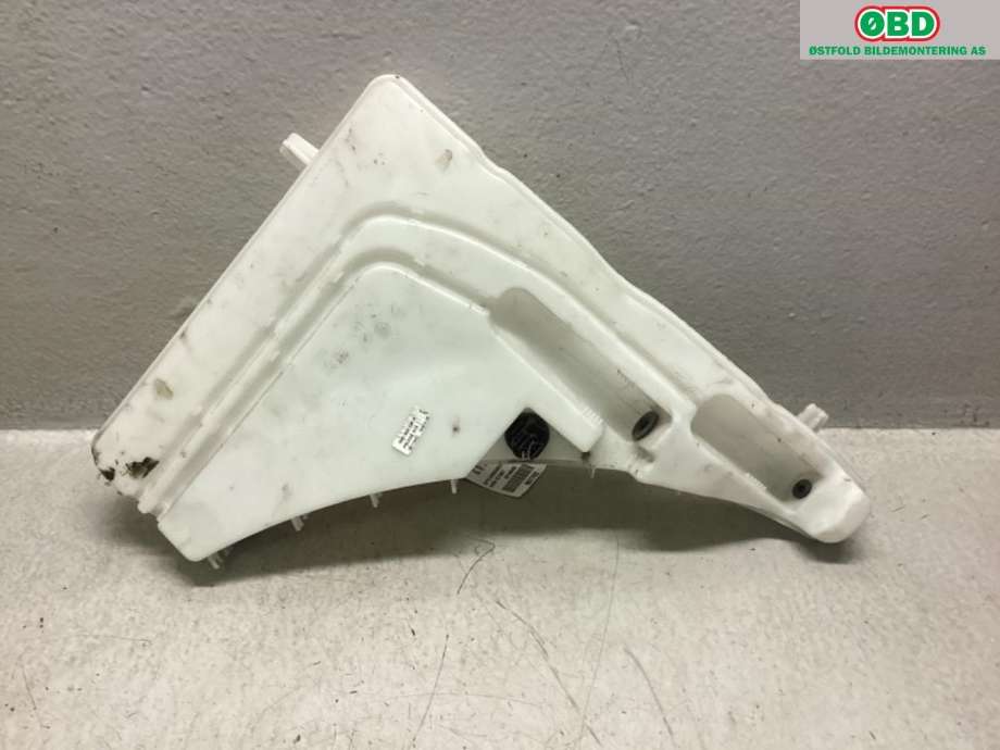 Spylertank til Audi Q7 2015-->> (Type II)  (AUDI|4M0 955 453 G|)