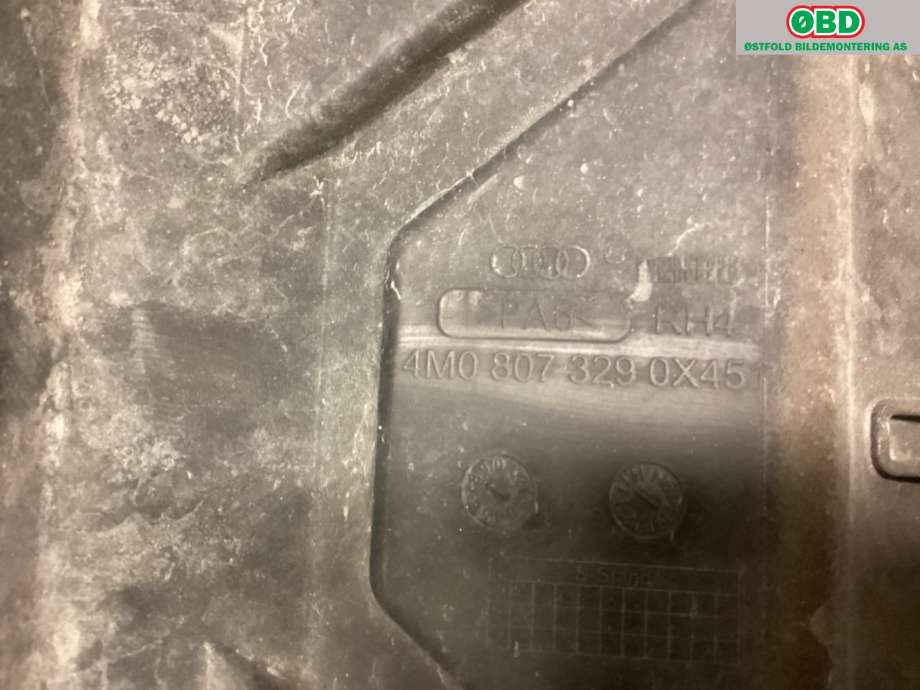 Karosseri bakpart til Audi Q7 2015-->> (Type II) (AUDI|4M0 807 329|)