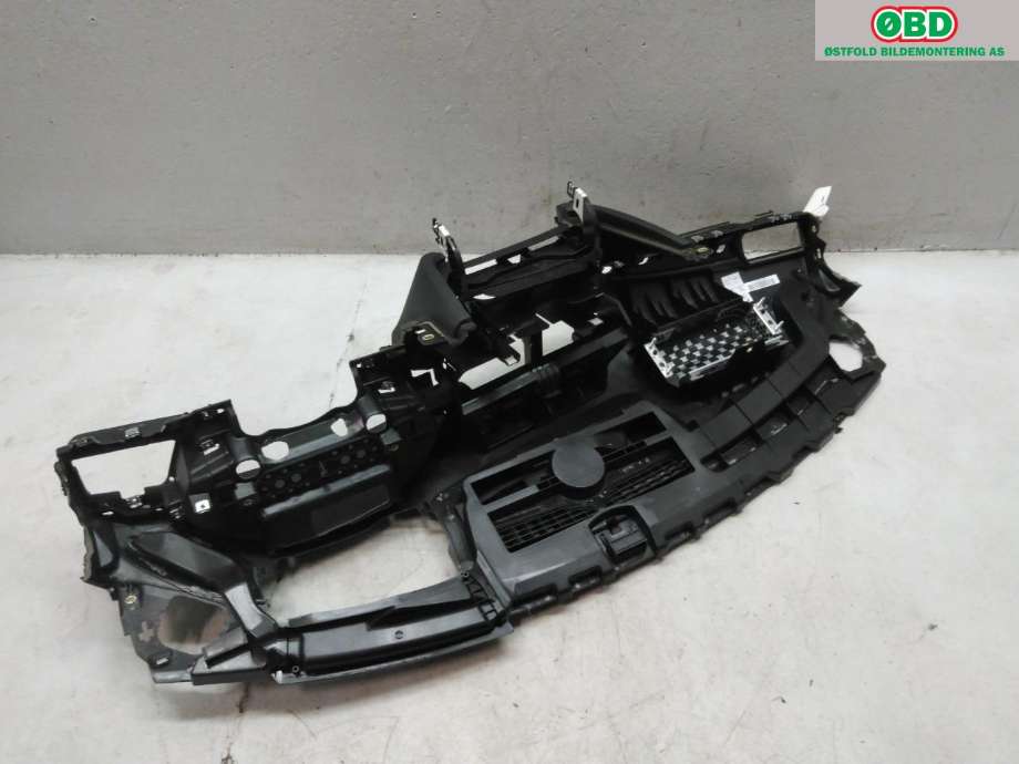 Dashbord til Audi A7 2010-2014 (Type I, Fase 1) (AUDI|4G8 857 001 F|)