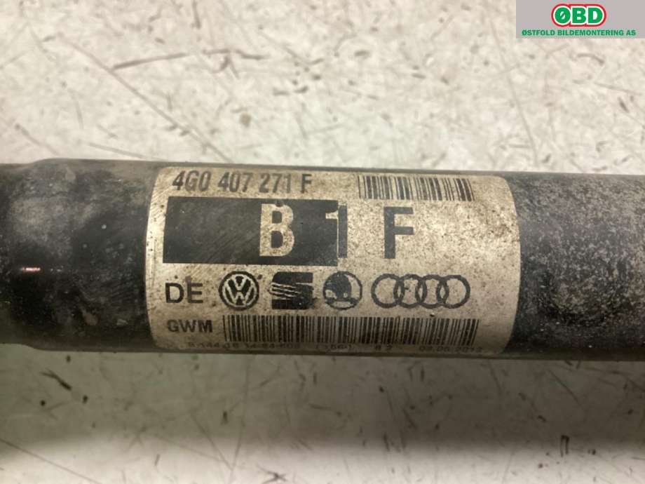 Drivaksel høyre foran til Audi A7 2010-2014 (Type I, Fase 1)  (AUDI|4G0 407 271 F|)