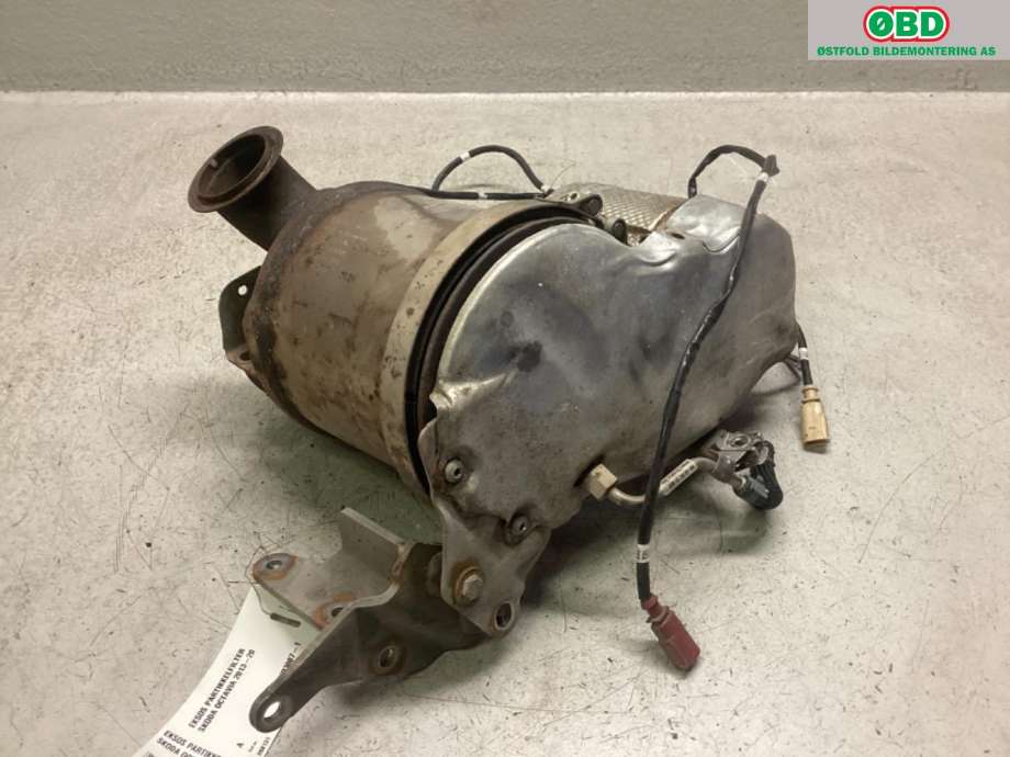 Partikkelfilter til Škoda Octavia 2013-2016 (Type III, Fase 1)  (SKODA|04L 131 601 HX|04L 131 673 CX|)