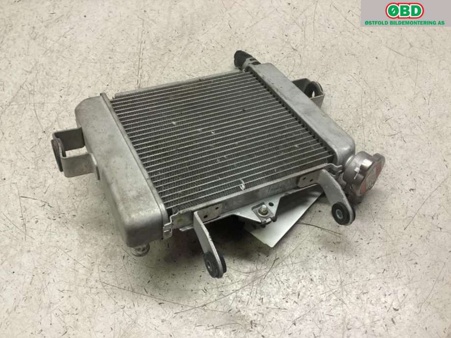 Radiator (manuell gir) til MC Suzuki Øvrige 0-->>  (GSX-S125|17710-23K00-000|)
