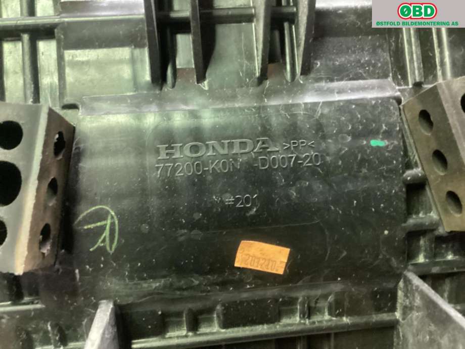MC, Sal/sete, fremre til MC Honda Øvrige 0-->> (HONDA CBF125M|77200-K0N-E01|)