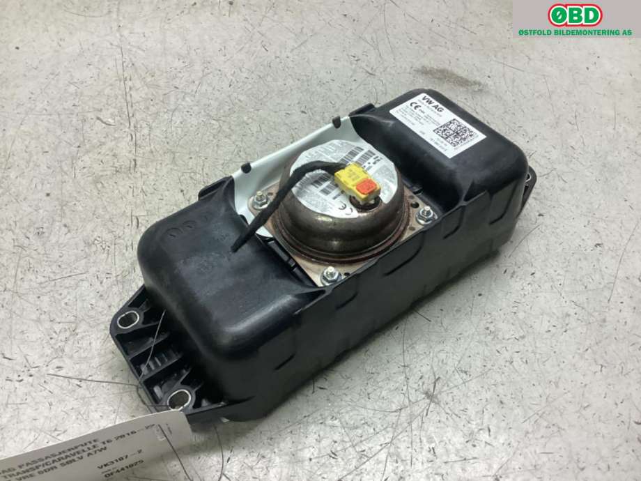 Airbag passasjer til VW Transporter / Caravelle 2019-->> (T6.1) (T6.1) (VOLKSWAGEN|7E1 880 202 E|7L1 880 202 E|)