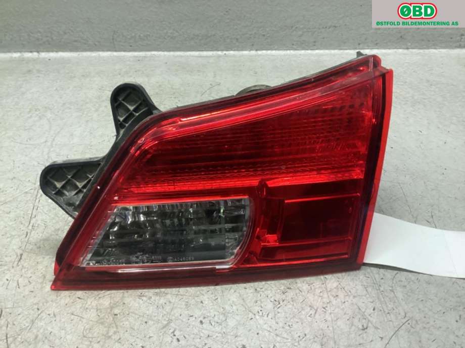 Baklykt høyre indre til Subaru Outback 2009-2014 (Type IV) (SUBARU|84912AJ250|)