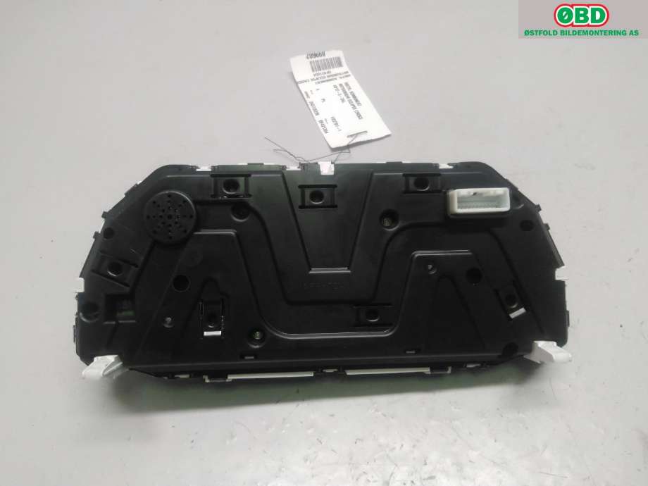 Instrumentpanel til Mitsubishi Eclipse Cross 2018-->>  (MITSUBISHI Eclipse S-CROSS|8100C874|)