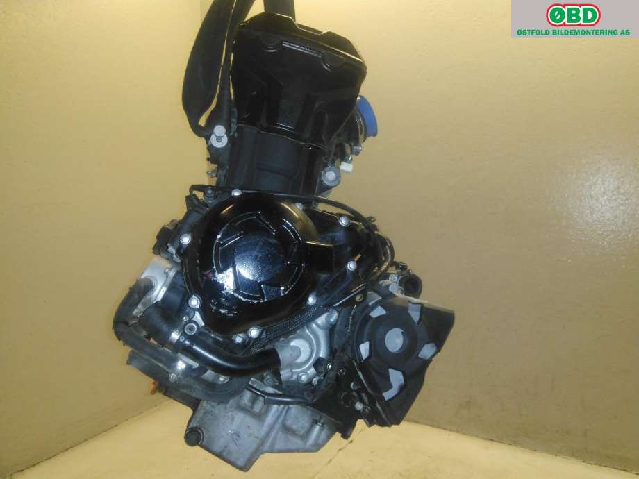 Motor bensin til MC Kawasaki Øvrige 0-->>  (KAWASAKI Z1000SX|ZRT00DE|)