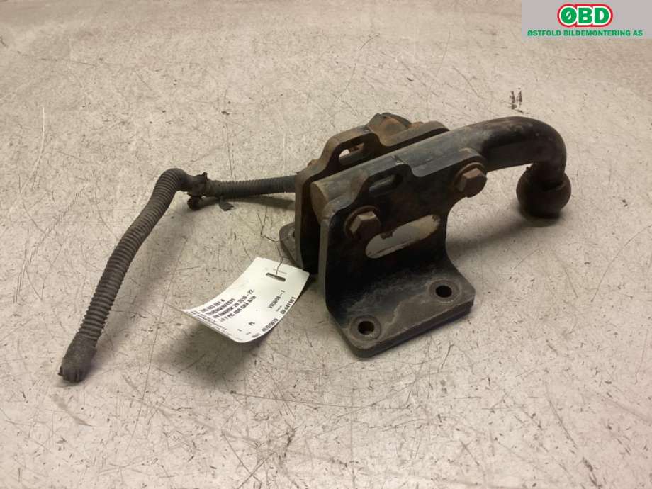 Hengerfeste til VW Amarok 2016-2022 (Type I, Fase 2)  (VOLKSWAGEN|2H5 803 881 K|)