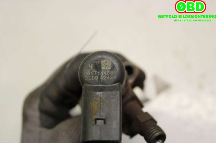 Dyse innsprøyting diesel til Peugeot 407 2004-2010  (PEUGEOT||9657144580)