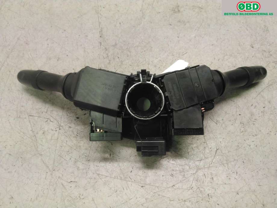 Bryter combi til Toyota Hilux 2012-2016 (TOYOTA|846520K061|8414052171|)