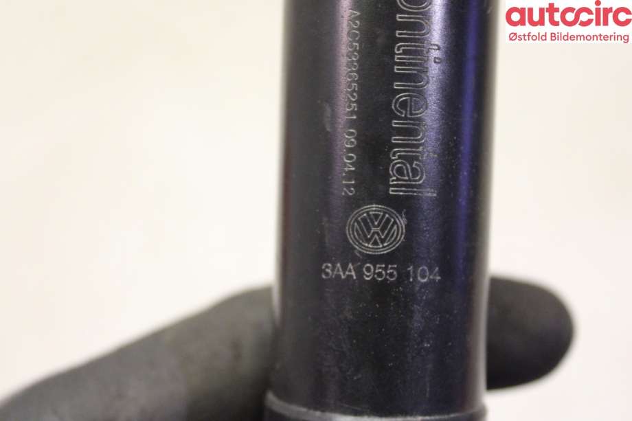 Lyktespylerdyse til VW Passat 2011-2015 (B7) (B7) (VOLKSWAGEN|3AA 955 104|)