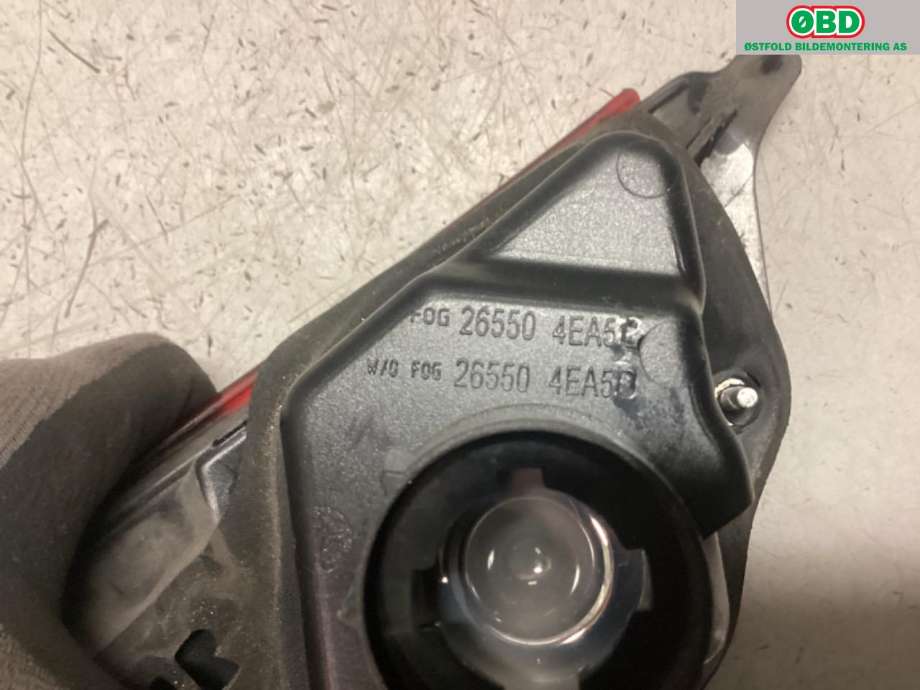 Baklykt høyre indre til Nissan Qashqai 2014-2021 (Type II)  (NISSAN|265504EA5D|)
