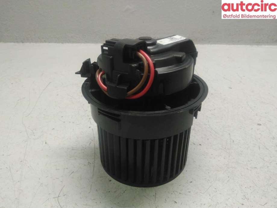 Varmeapparat motor til Dacia Duster 2018-2024 (Type II)  (DACIA|272102762R|)