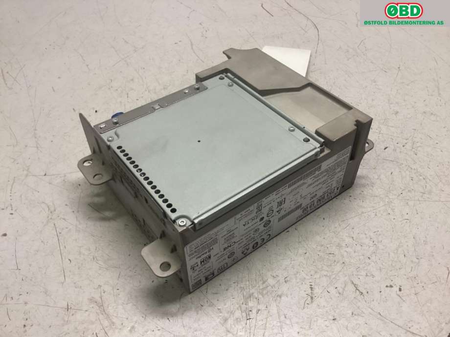 Bilstereo navigasjon til Mercedes EQC 2019-->> (MERCEDES|A 253 900 10 08|)