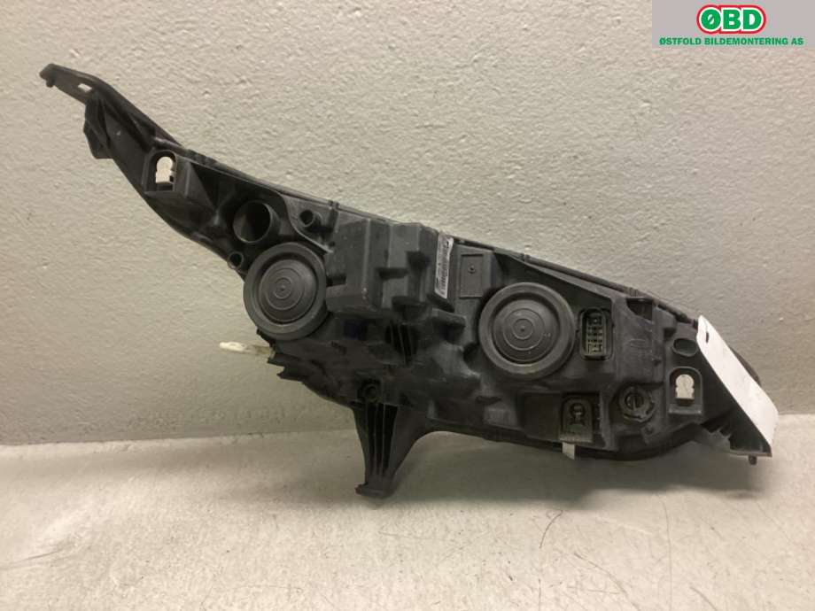 Frontlykt venstre halogen til Ford Transit Connect 2013-2018 Type II, Fase 1  (FORD|1827692|)