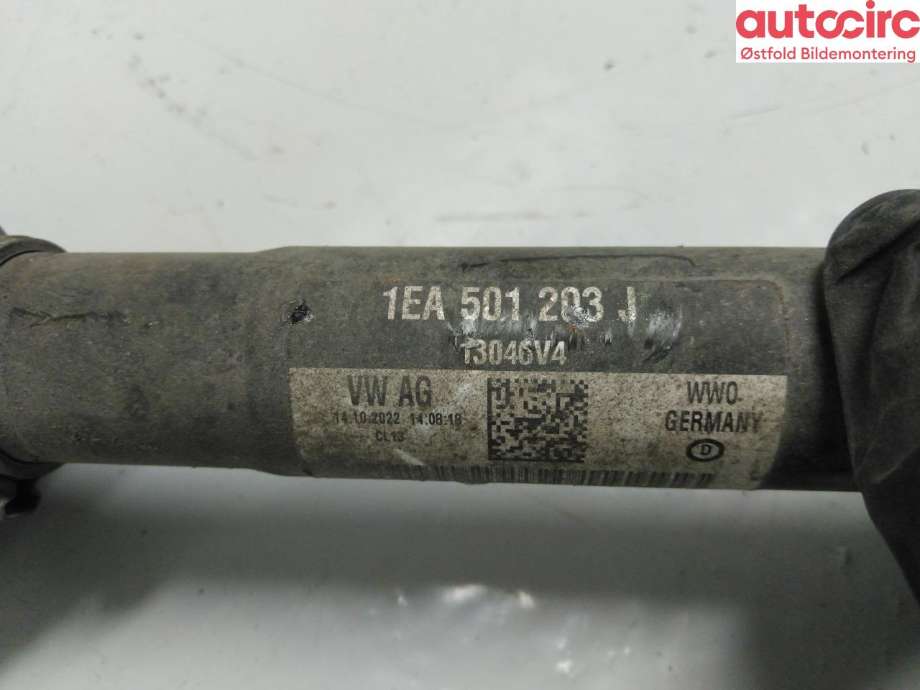 Drivaksel venstre bak, elbil til VW ID.5 2022-->>  (VOLKSWAGEN|1EA 501 203 J|)