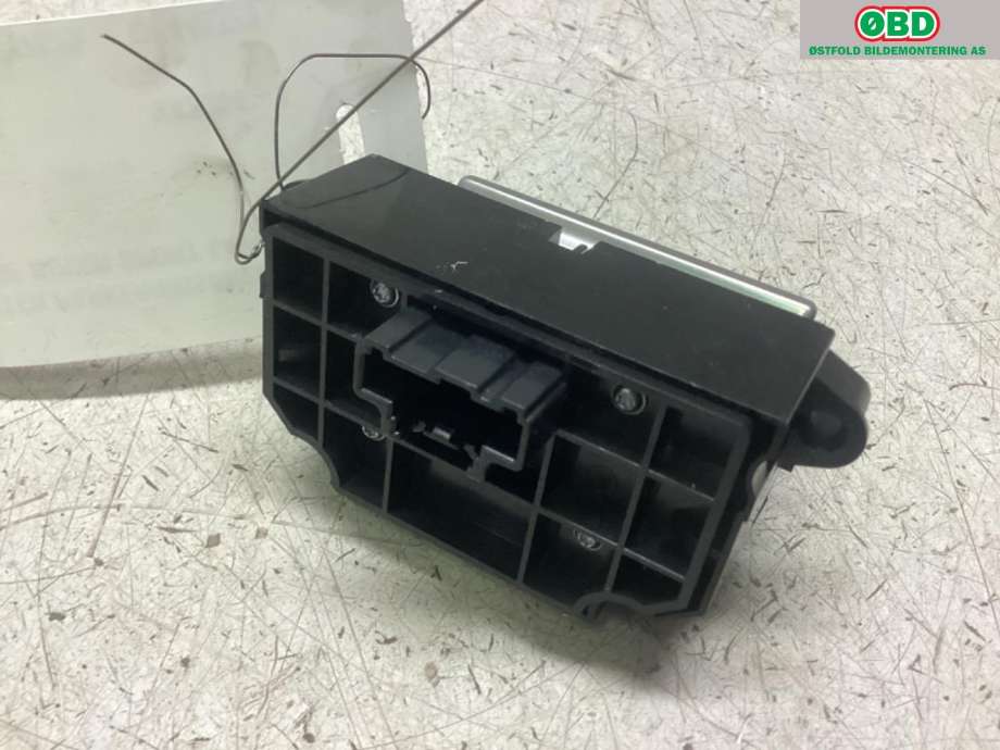 Bryter elektrisk håndbrekk/parkbrems til Land Rover Range Rover Sport 2013-->>  (LAND-ROVER|LR070379|LR133124|)