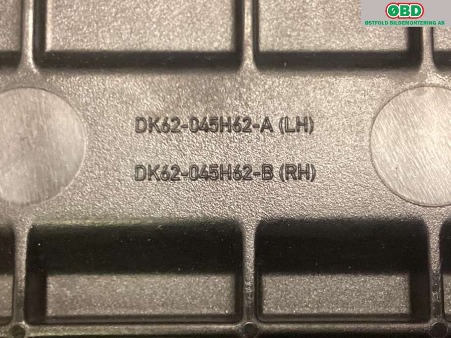 Dashbord koppholder til Land Rover Range Rover Sport 2013-->>  (LAND-ROVER|)