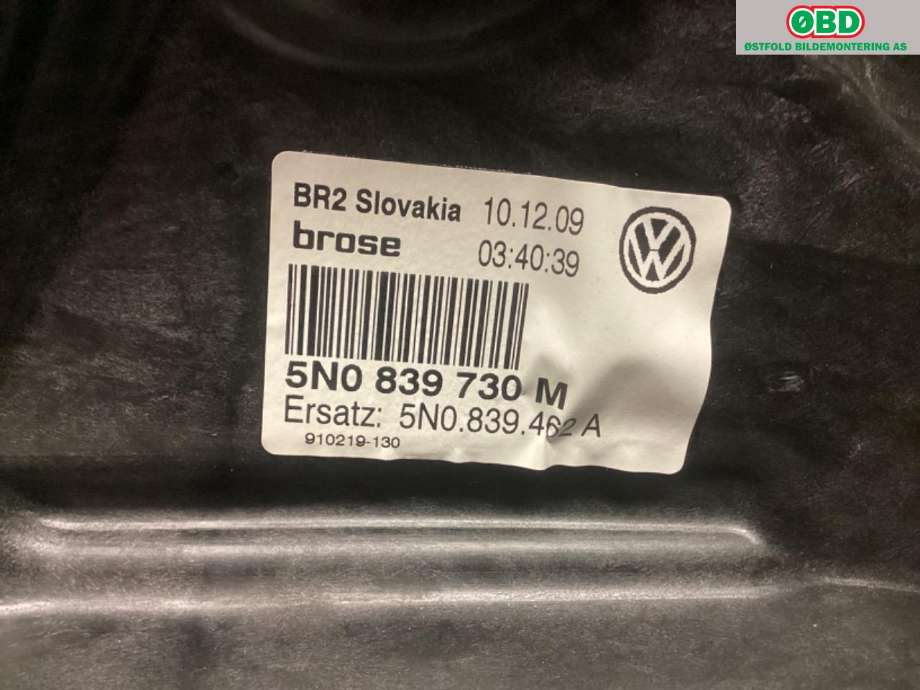 Ruteheis høyre bak til VW Tiguan 2007-2011 (Type I, Fase 1)  (VOLKSWAGEN|5N0 839 462 A|)