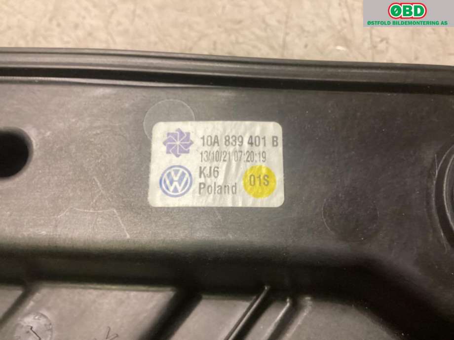 Ruteheis venstre bak til VW ID.3 2020-->>  (VOLKSWAGEN|10A 839 461 A|5Q0 959 407 D|)