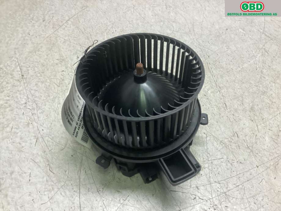 Varmeapparat motor til Audi A4 2015-2019 (Type V, Fase 1) (B9) (B9) (AUDI|4M1 820 021|4M1 820 021 C|)