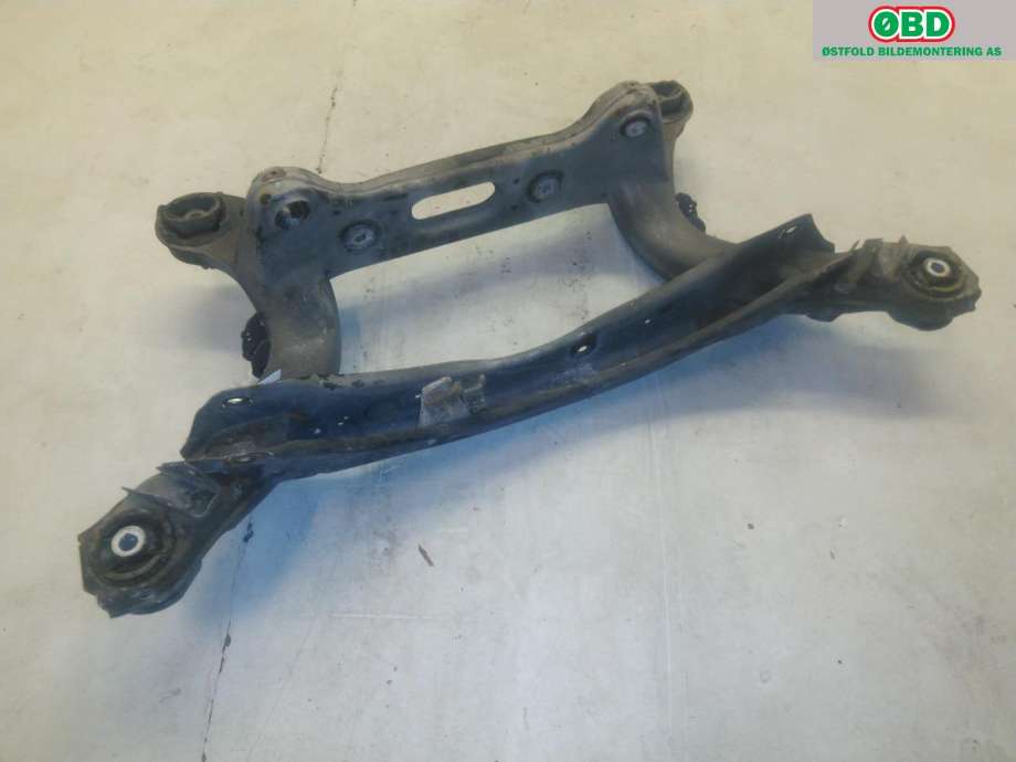 Travers bak til Mercedes GLC, 2015-2022 (X253) (X253) (MERCEDES|A 212 350 36 05)