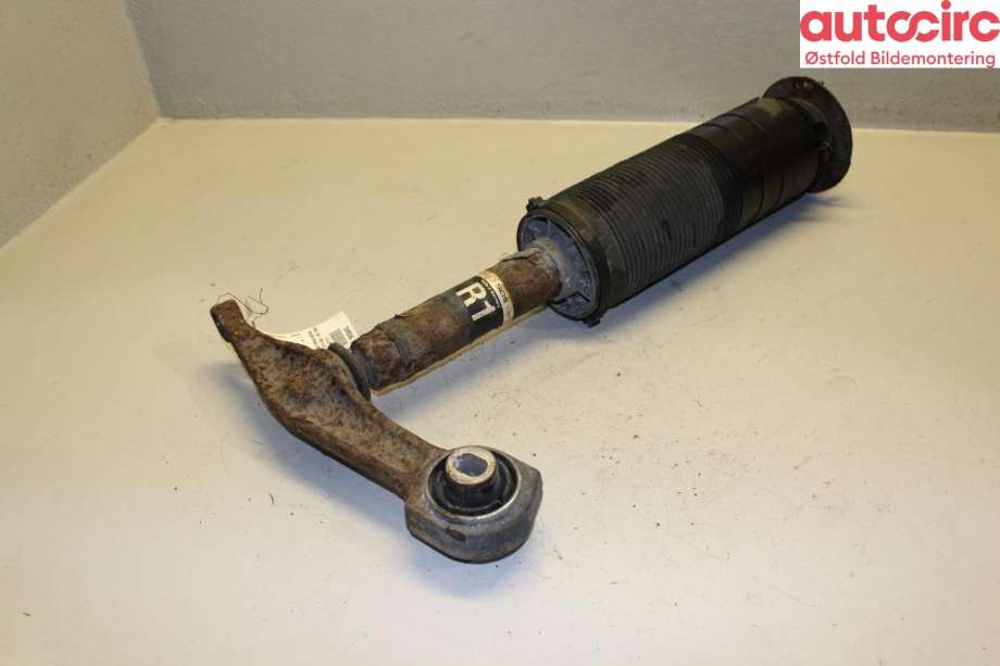 Fjærbein høyre foran til Mercedes CL 2000-2006 (C215) (C215) (MERCEDES|A 220 320 49 13|)