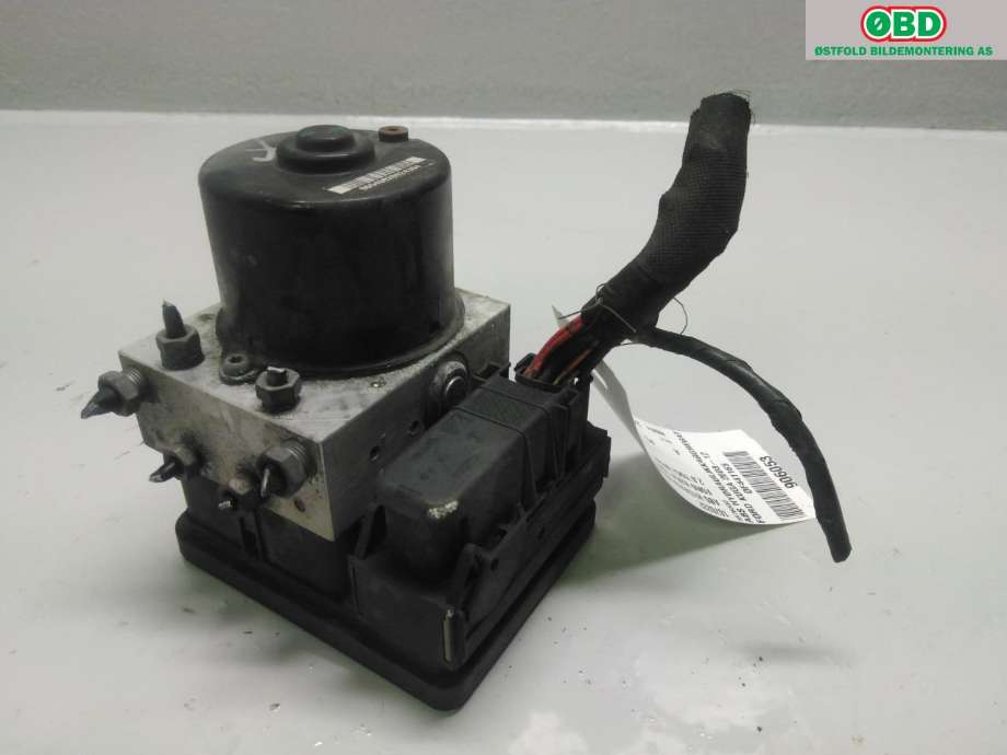 ABS sentral til Ford Kuga 2008-2012 (Type I)  (FORD|1676332|)