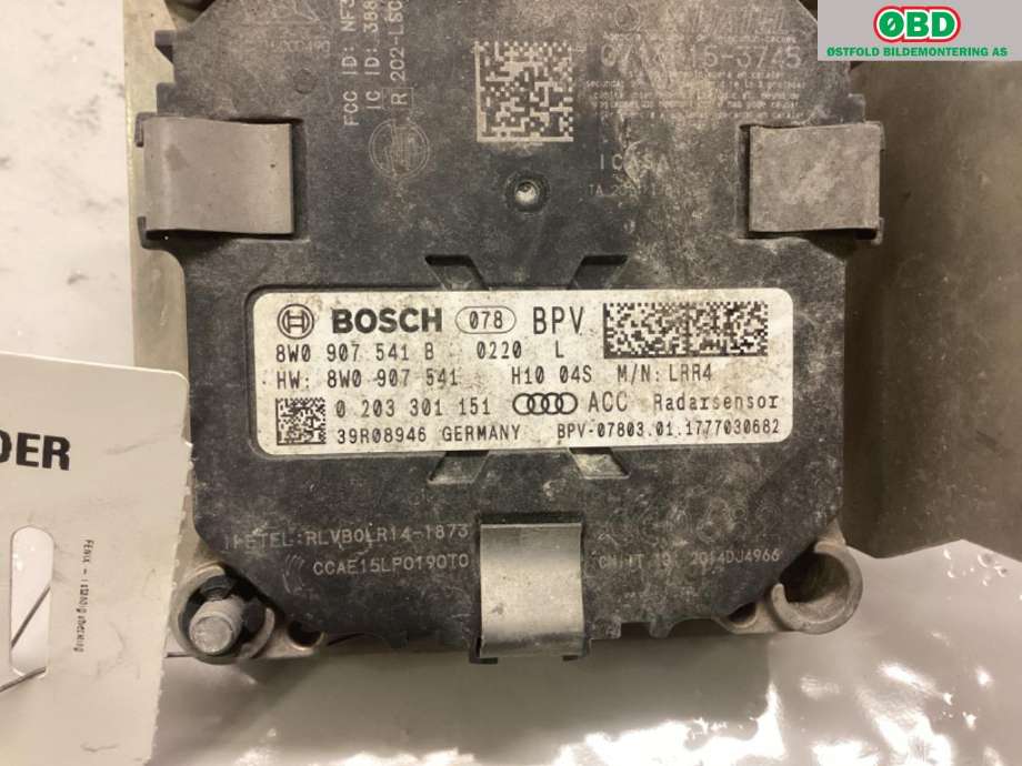 Sensor radar til Audi A5 2016-->> (Type II) (AUDI|8W0 907 541 B|)