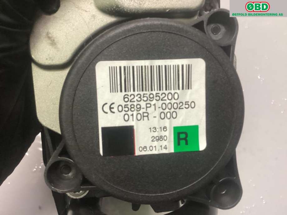 Airbag beltestrammer til Mercedes C-Klasse 2014-2018 (Fase 1) (W205) (W205) (MERCEDES|A 205 860 16 85|)